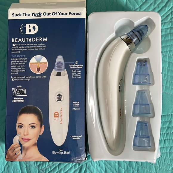 BEAUTéderm Pore Cleaning Device - Picture 2 of 3